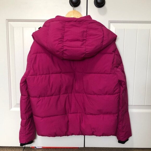 DKNY Women's Puffer Jacket in Vibrant Pink - M - Picture 3 of 10